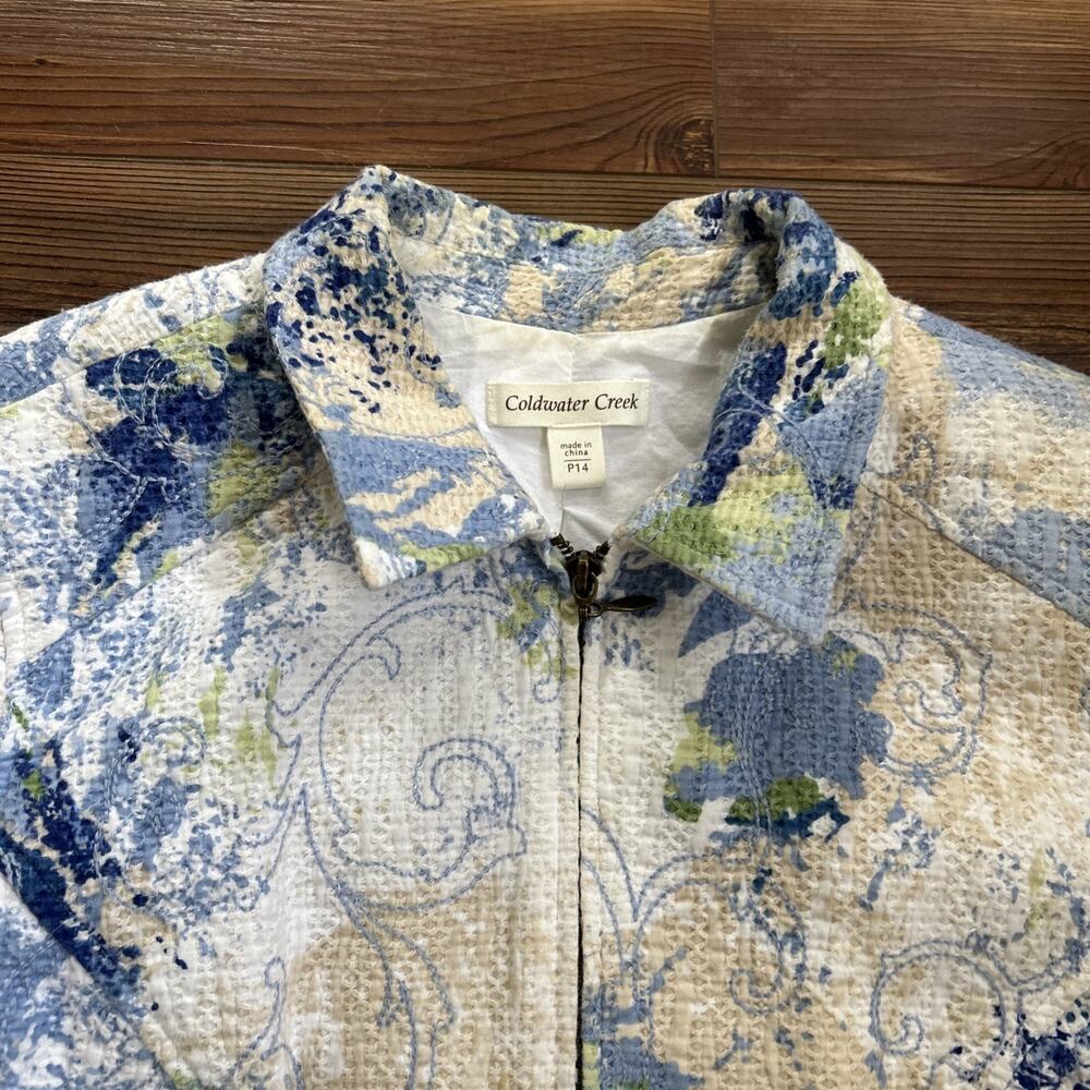 Coldwater Creek Blue White Painterly Floral Front Zip Jacket Size 14P MSRP $119 - Picture 5 of 10